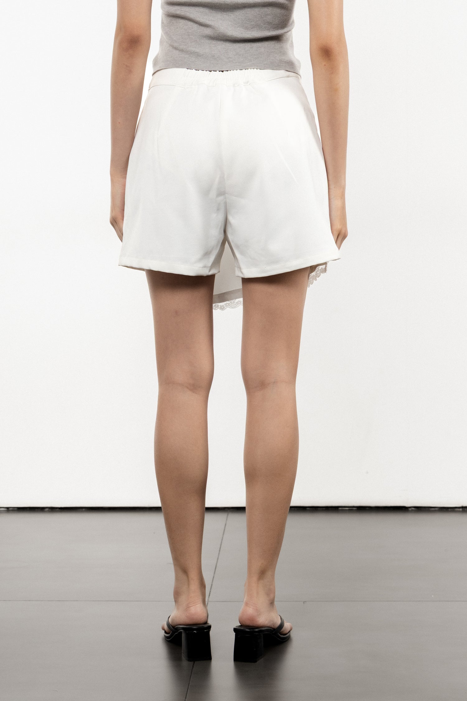 Dove Skort