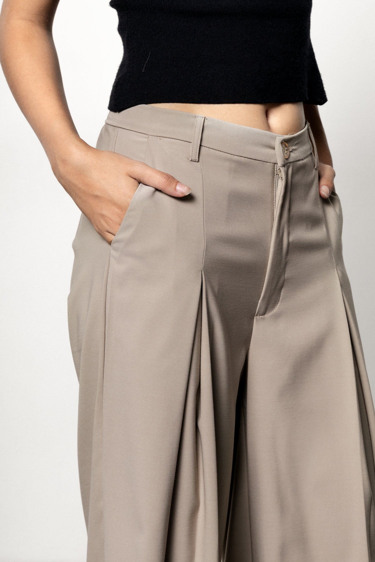 Jolie Pants