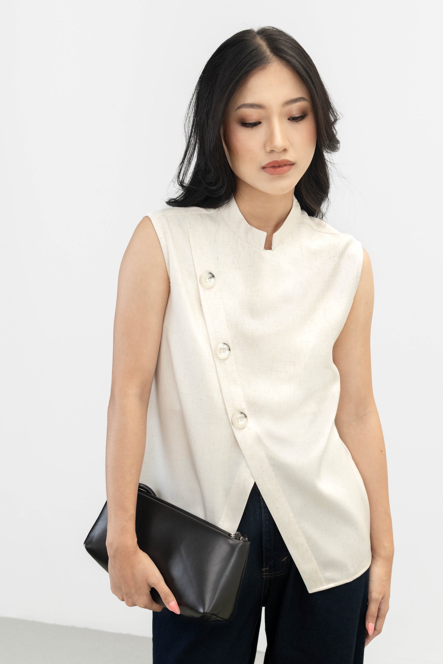 Ranaya Vest