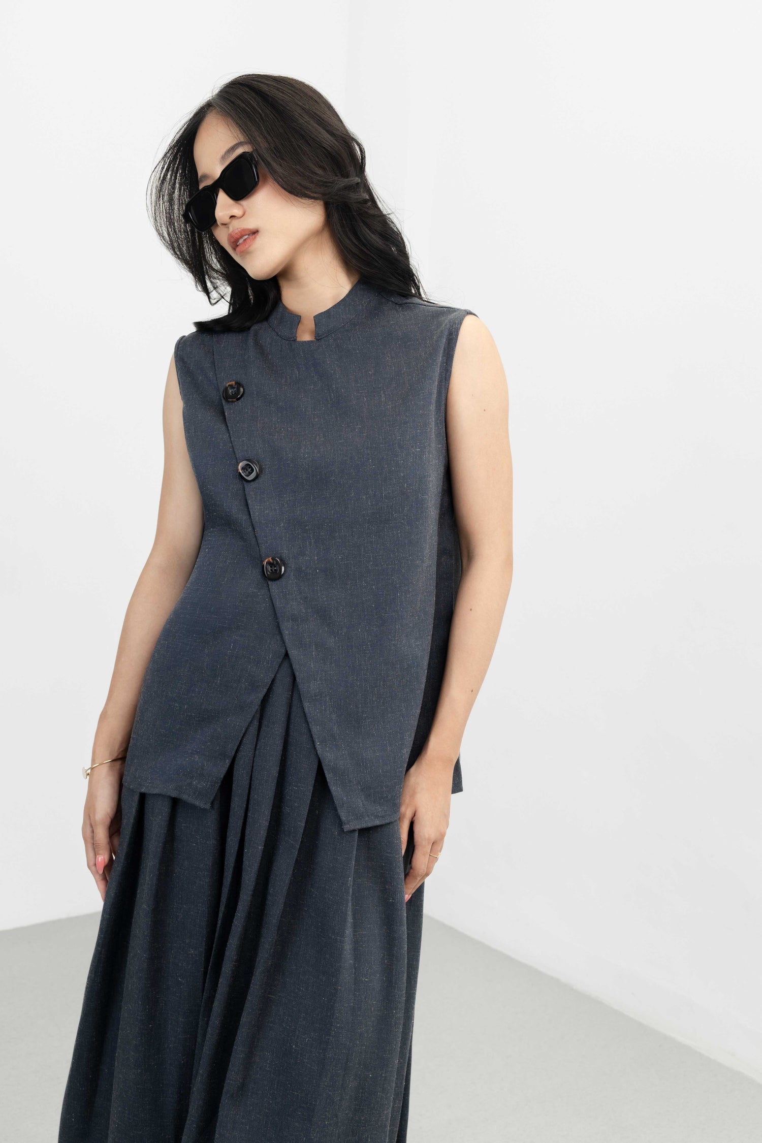 Ranaya Vest