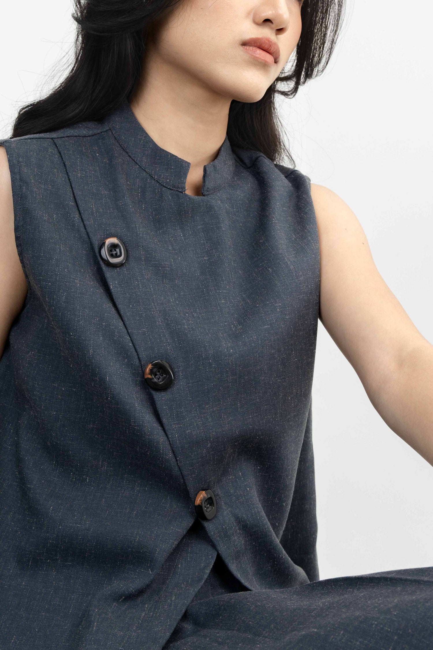 Ranaya Vest