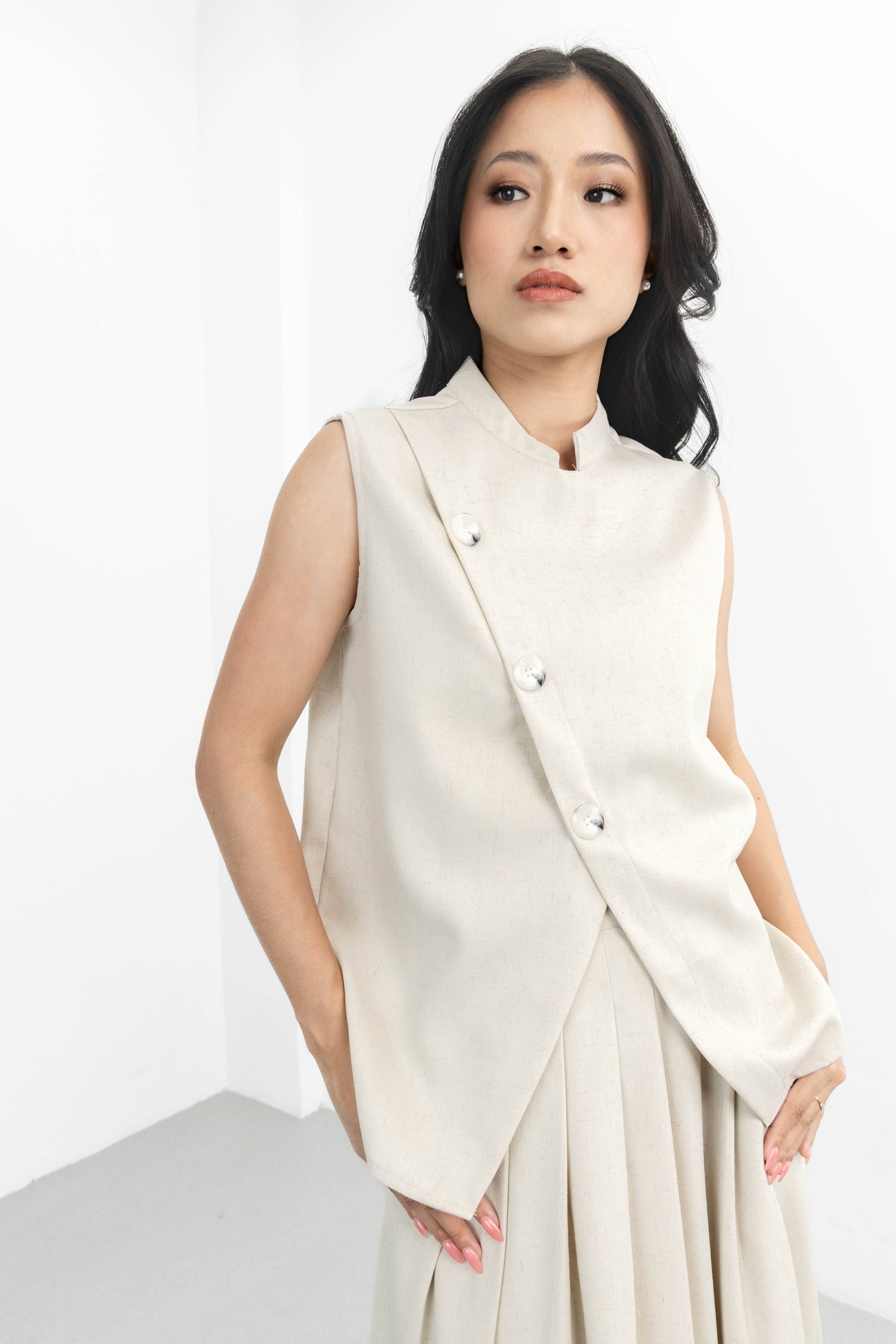 Ranaya Vest