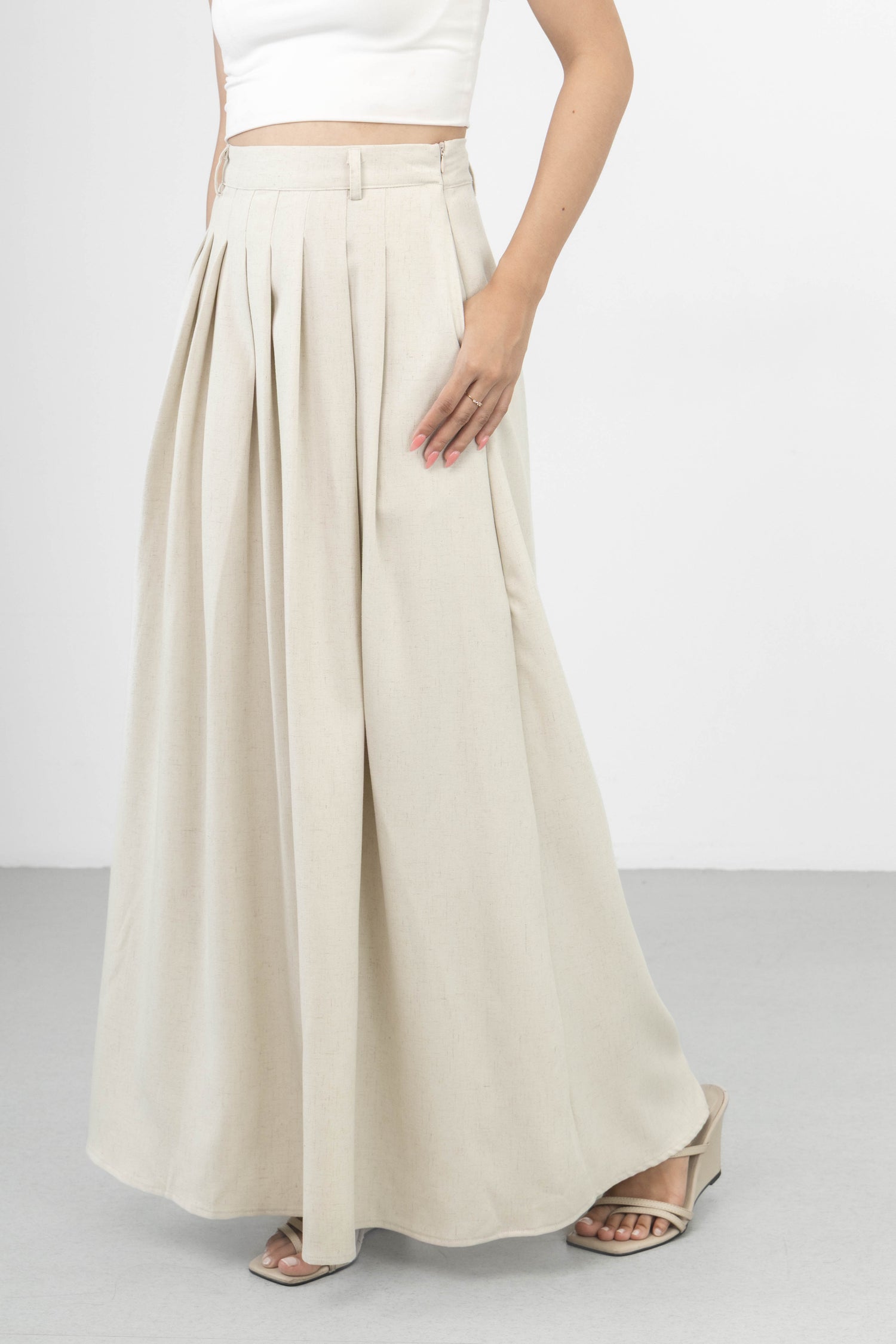Raia Skirt