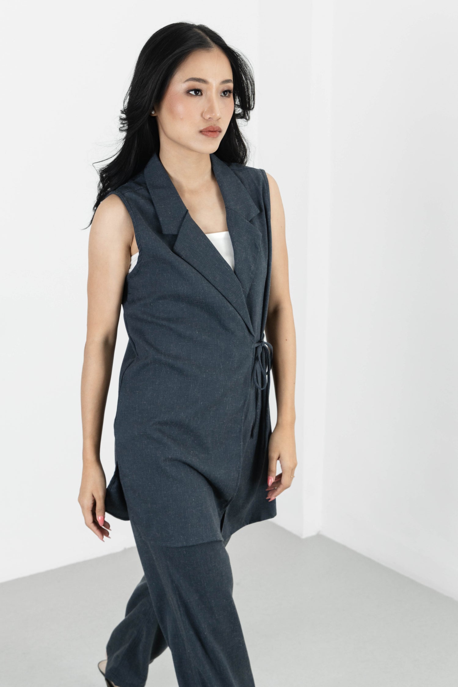 Lirasia Long Vest
