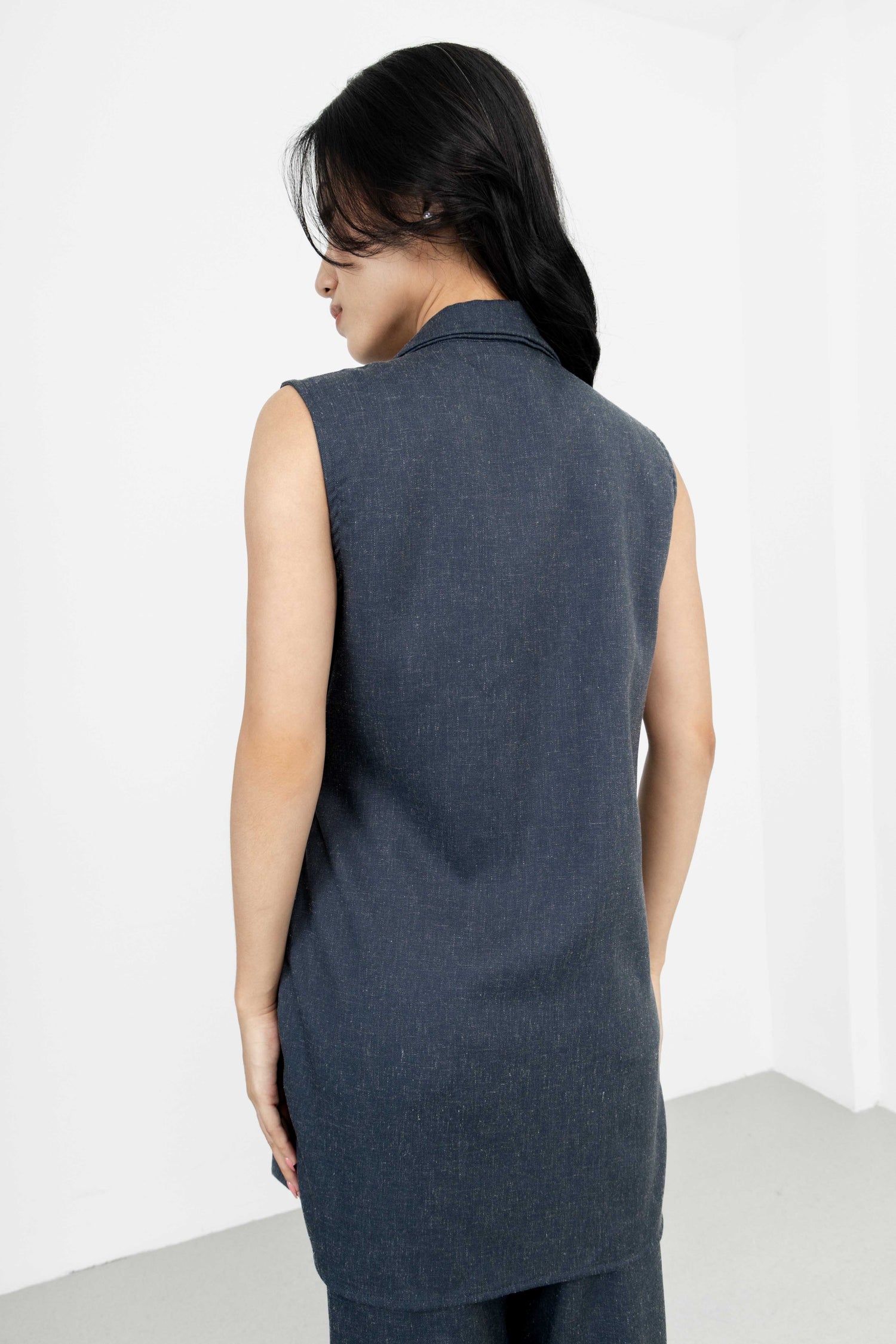 Lirasia Long Vest