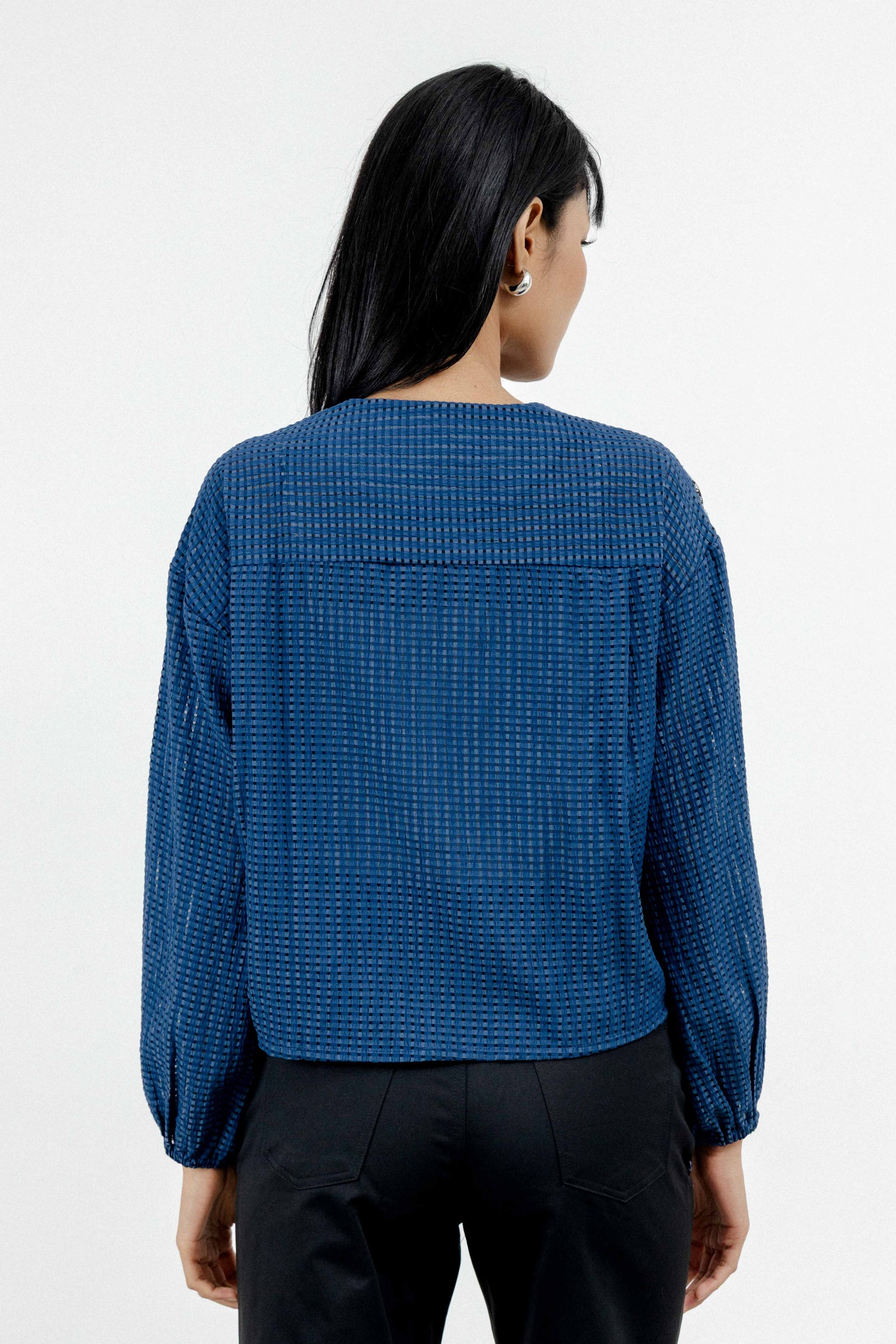 Avika Outer