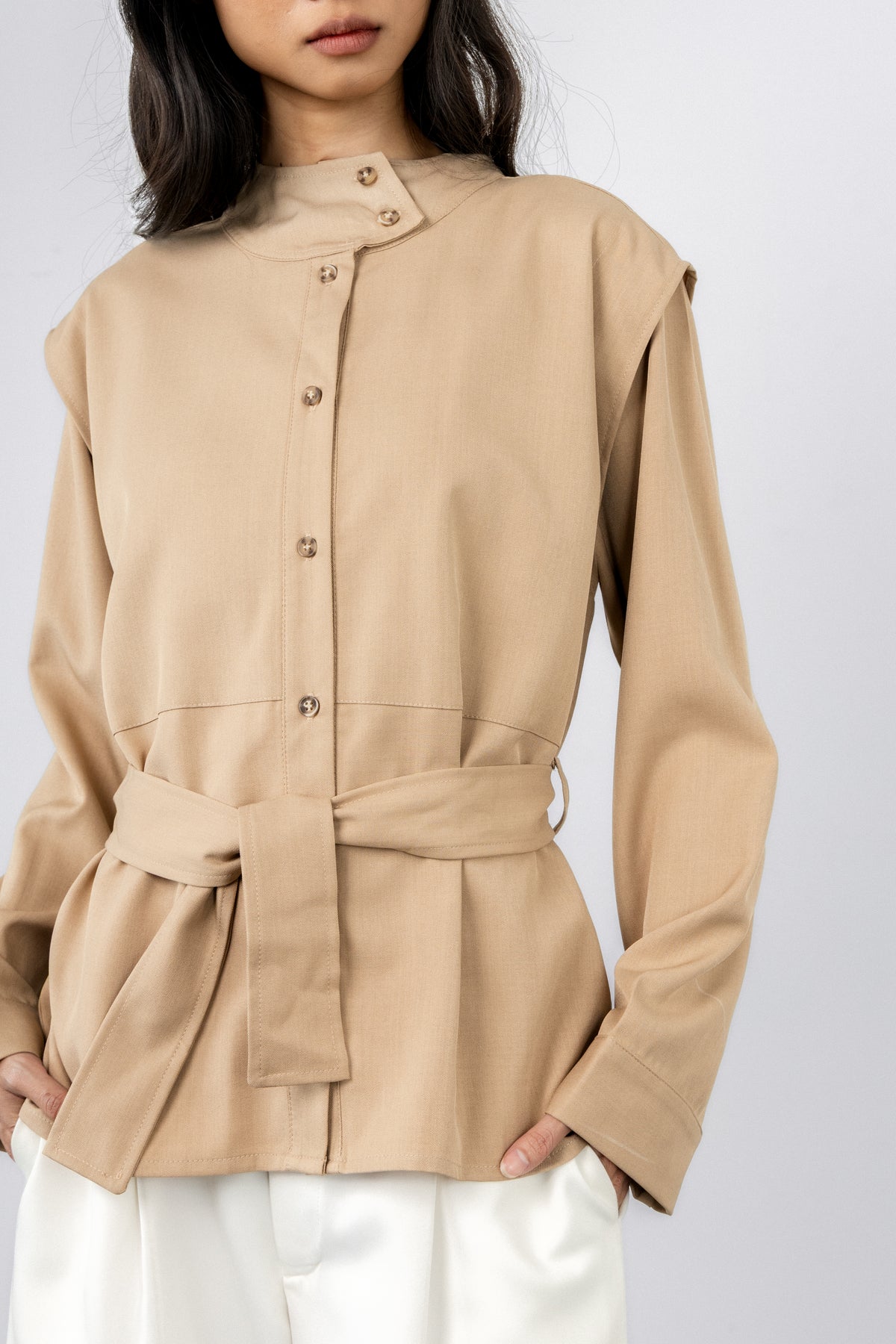 Liona Outer
