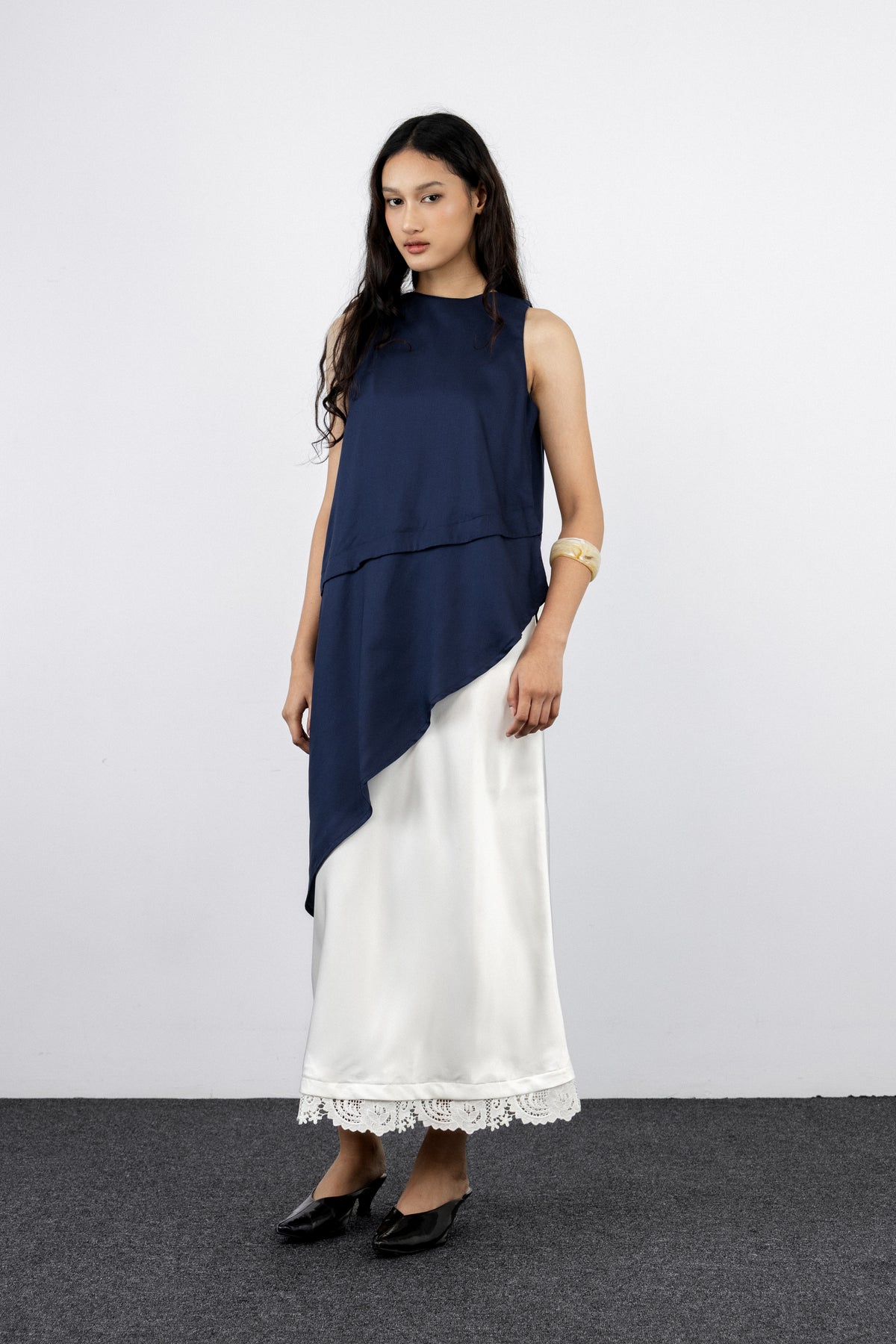 Inara Long Top