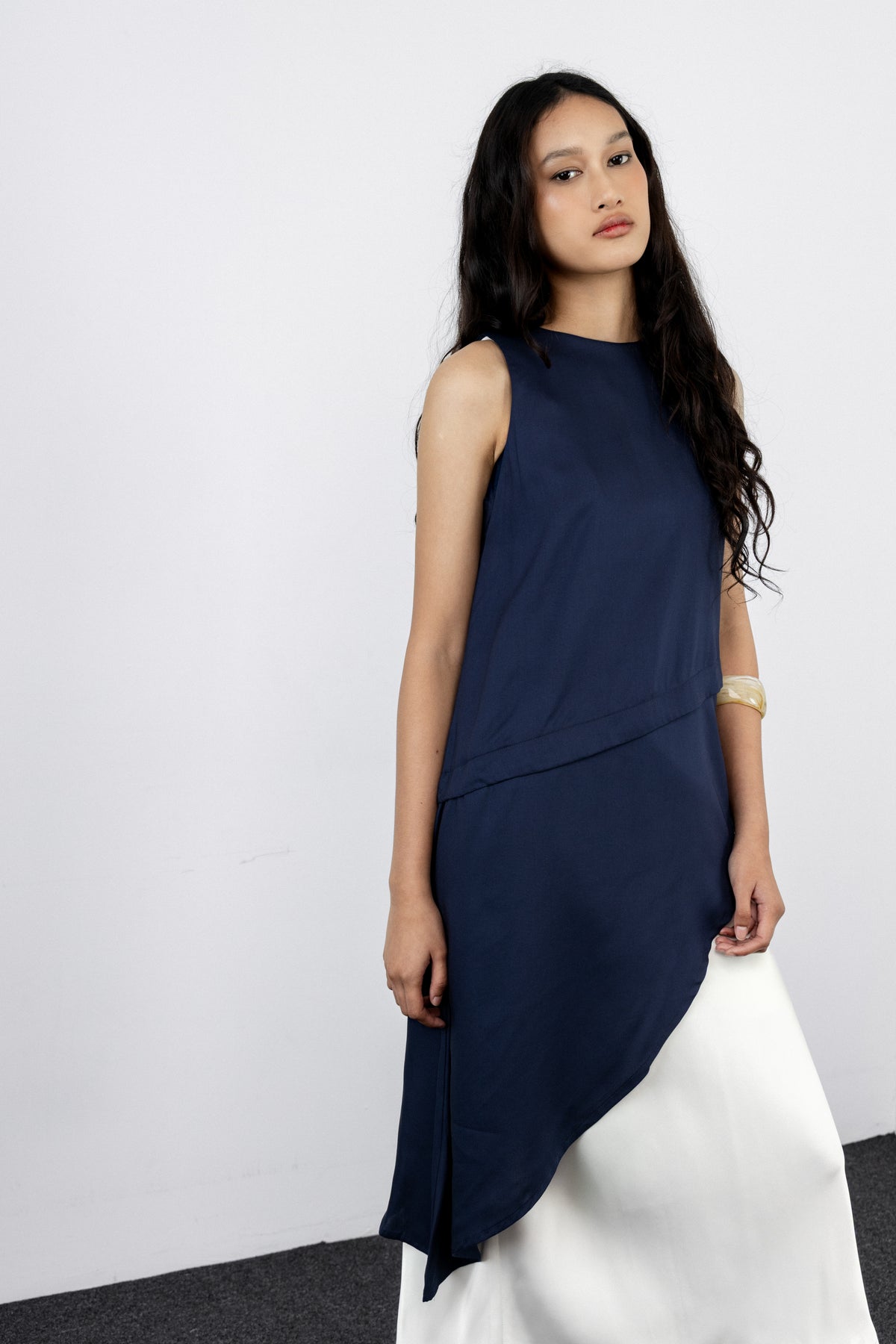 Inara Long Top