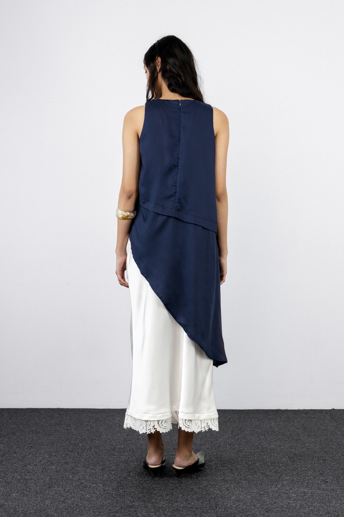 Inara Long Top