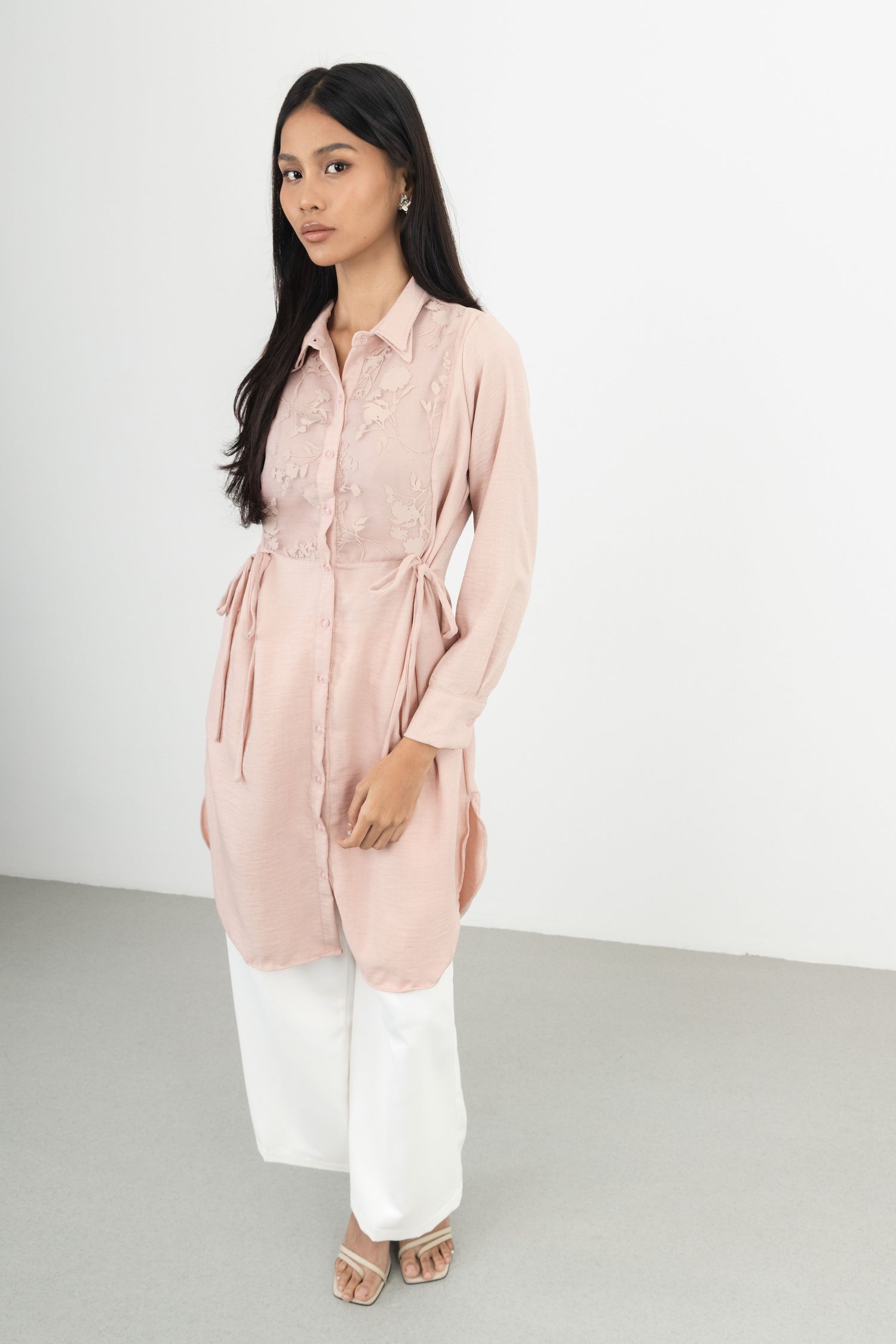 Zaira Tunik