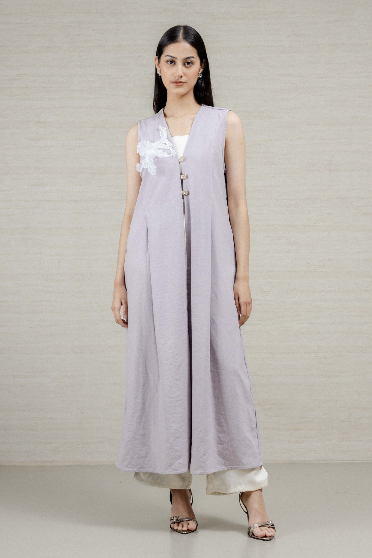 Manesa Long Outer