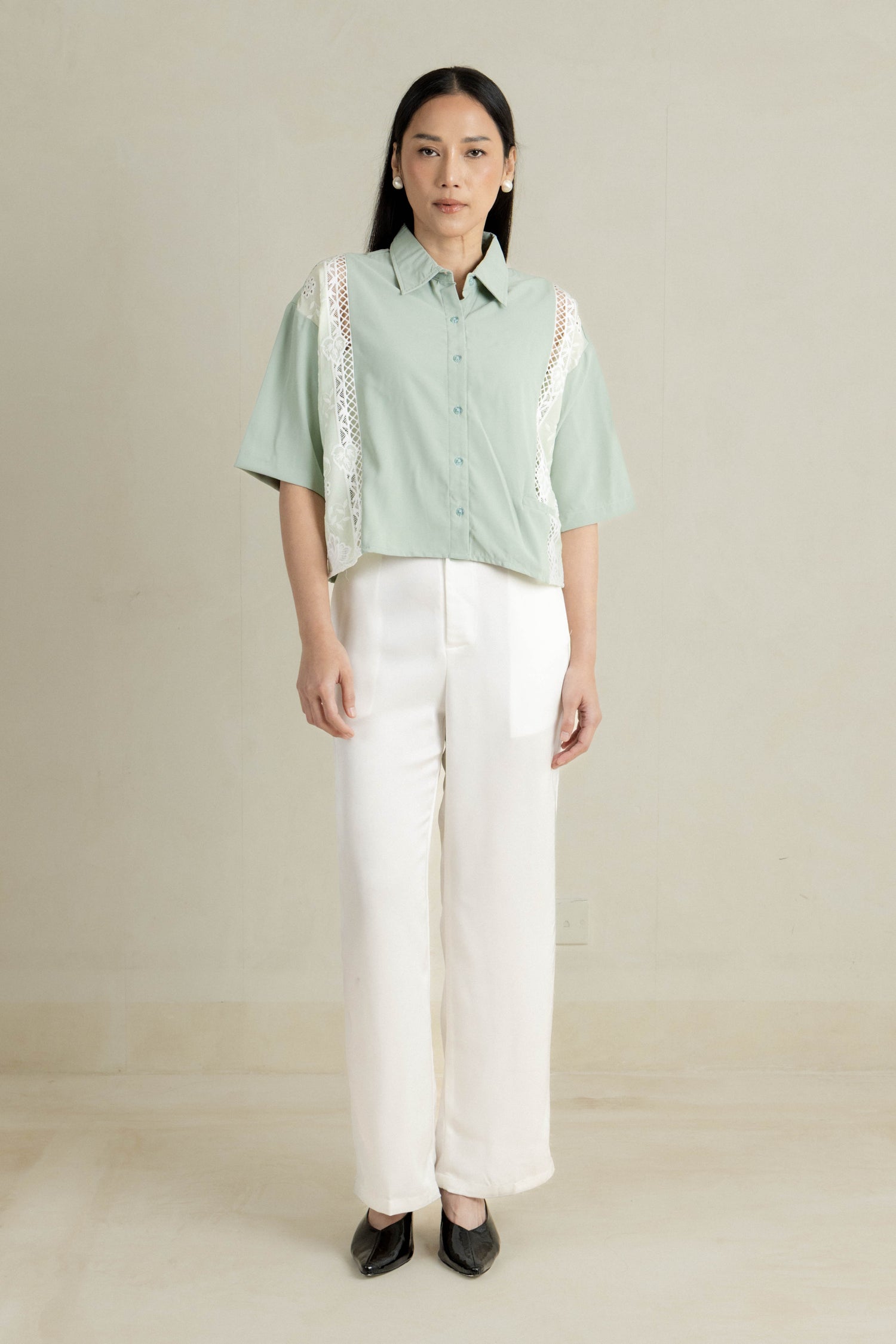 Geia Crop Shirt