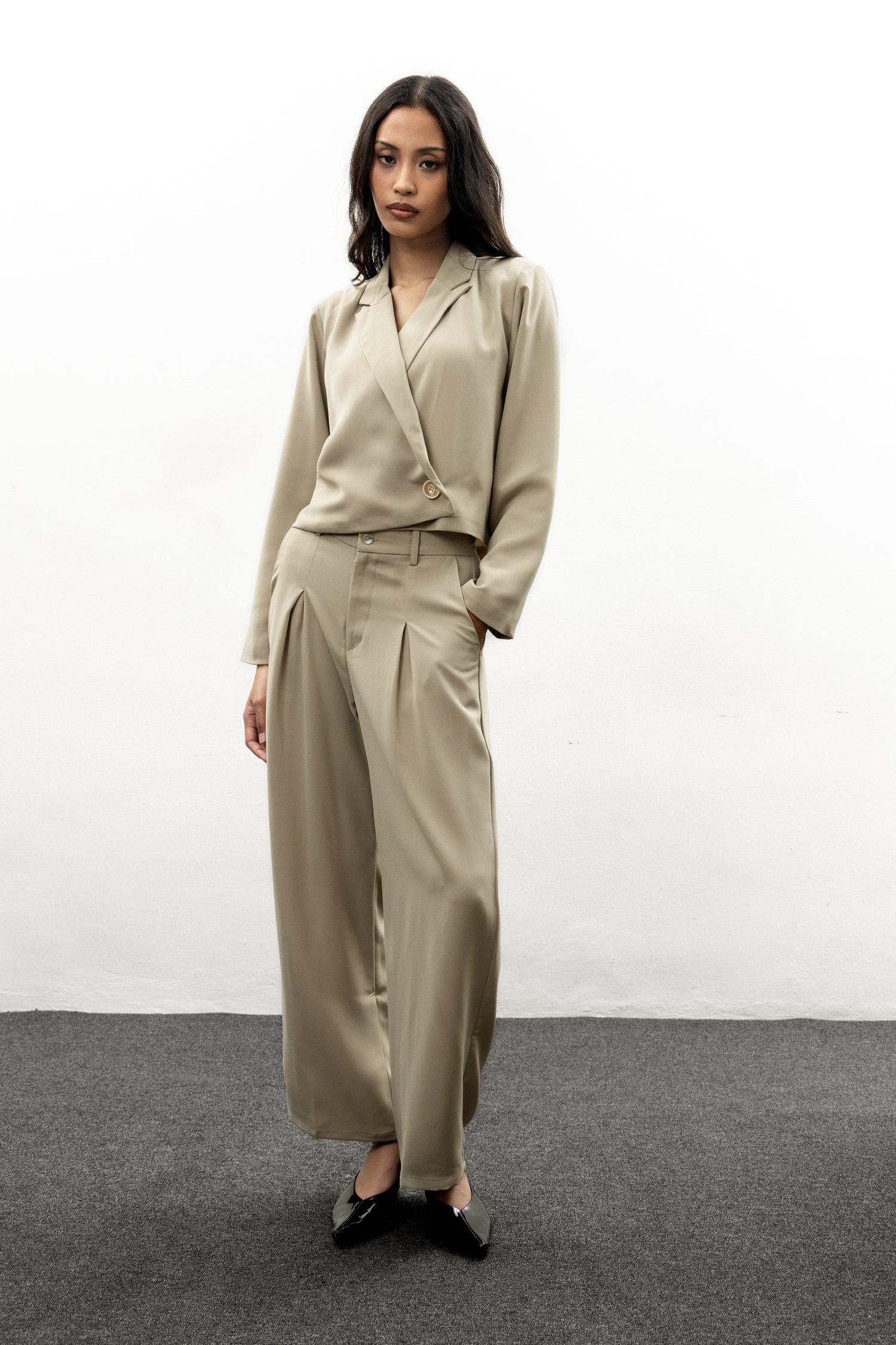 Olive Crop Blazer