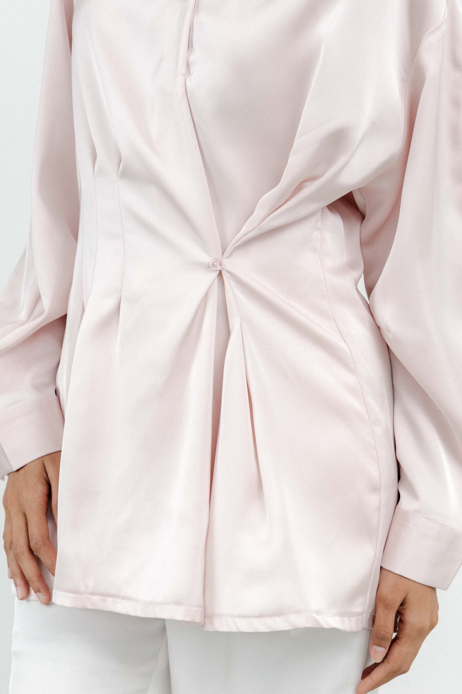 Caresa Blouse